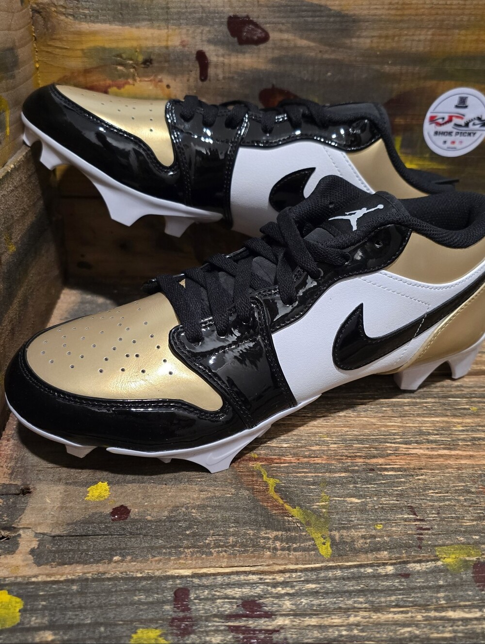 Nike Air Jordan 1 Low Football Cleats White Black Patent Gold Mens Sz 9,9.5,10.5